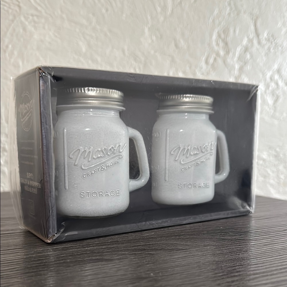 Mason Craft & More Salt and Pepper Shakers 2pc Set